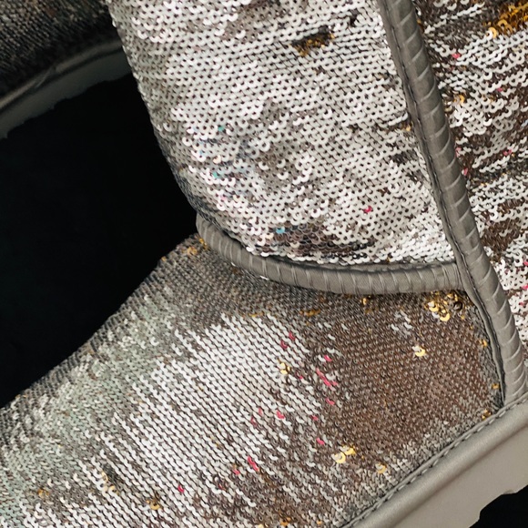 Uggs Classic Short Sequin Boots SOLD OUT - Picture 2 of 9
